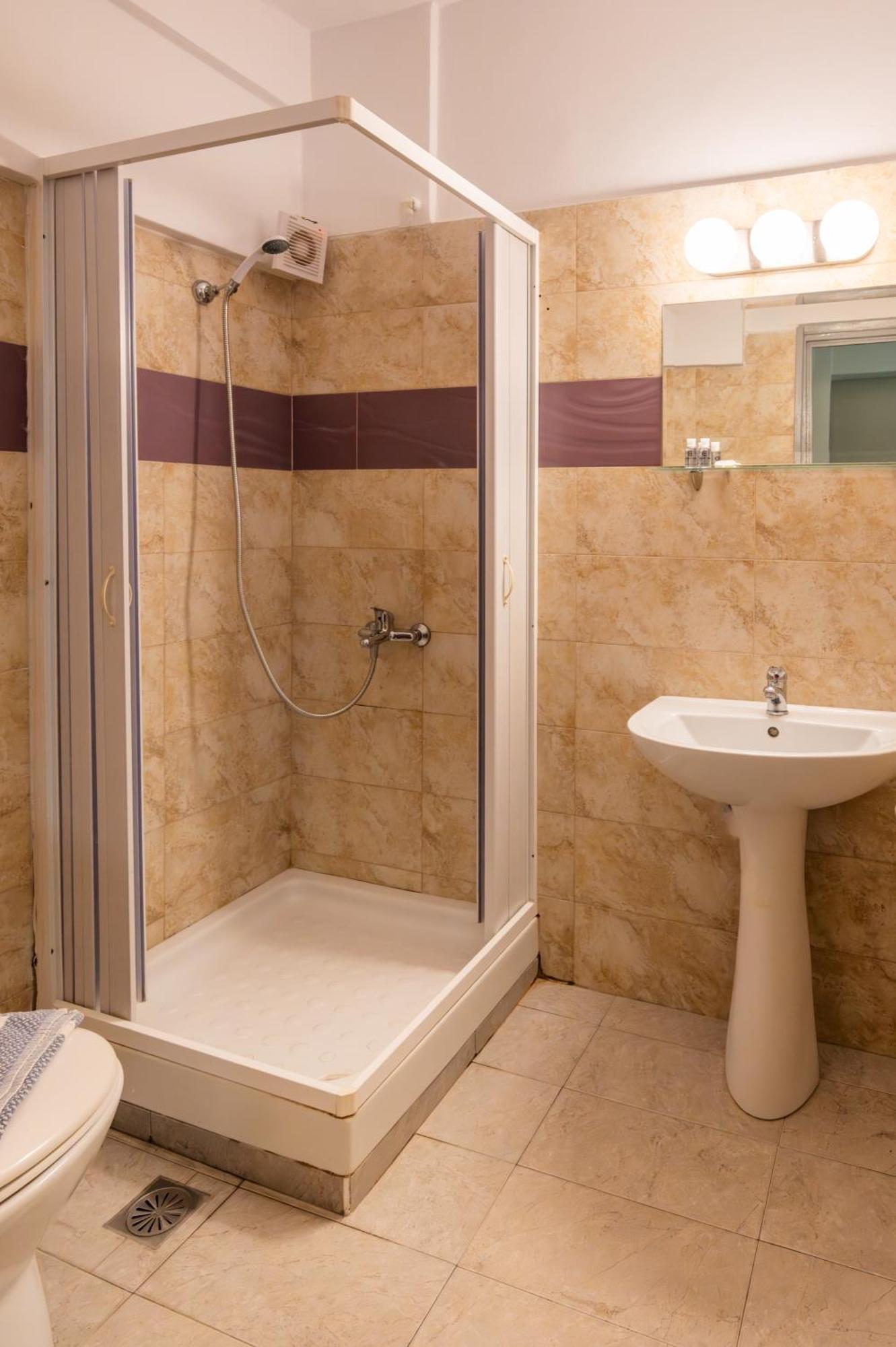 Fontana Luxury Rooms Mytilíni Extérieur photo